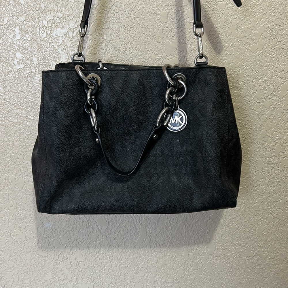 Mk purse - Picture 3 of 4
